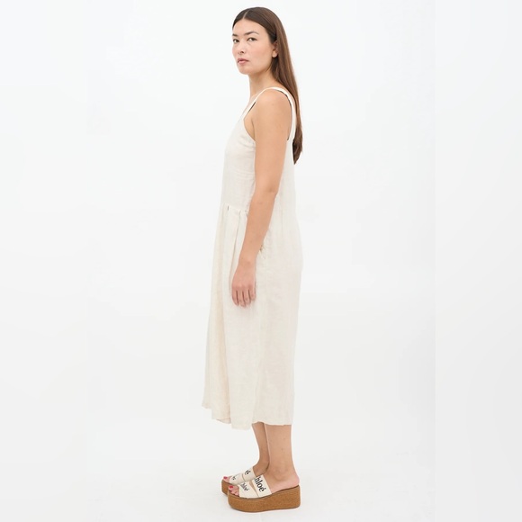 Rachel Comey
Beige Linen Wide Pleated Cropped Jumpsuit 4 - Picture 4 of 7